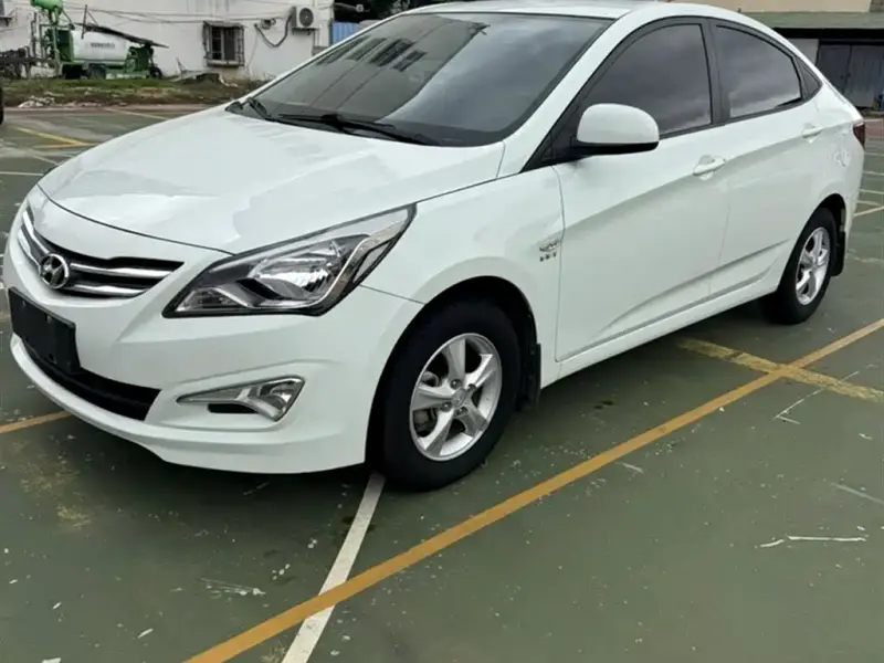 Hyundai Verna