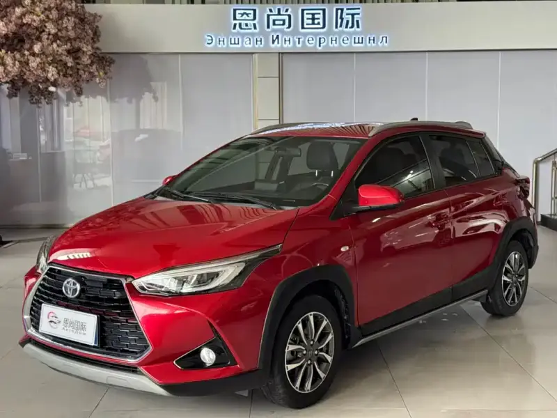 Toyota Yaris L