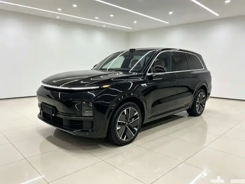 Li Auto L8
