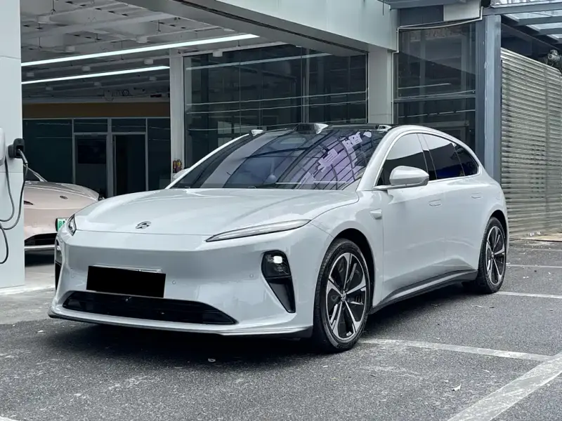 NIO ET5T
