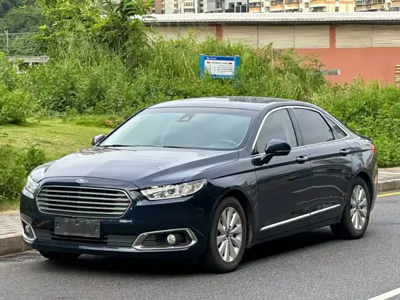 Ford Taurus
