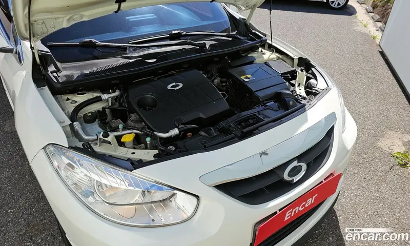 Renault-KoreaSamsung Fluence (SM3)