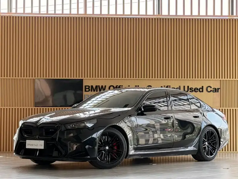 BMW M5
