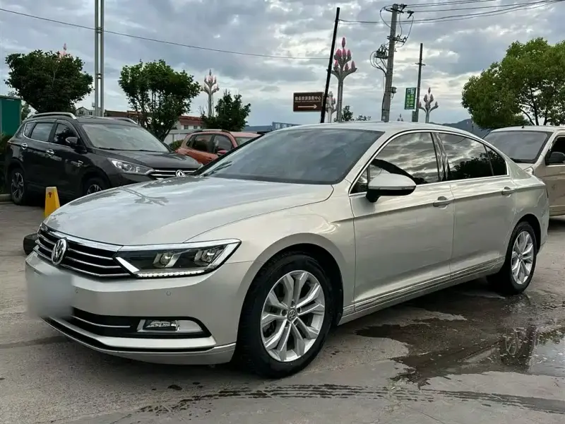 Volkswagen Magotan