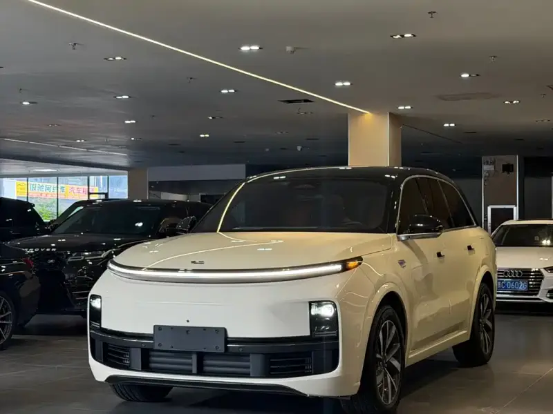 Li Auto L7