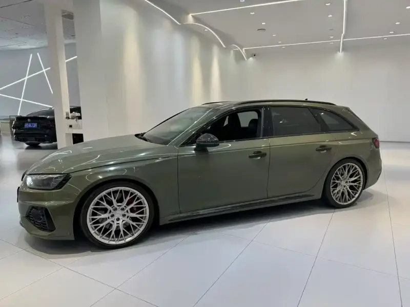 Audi RS 4