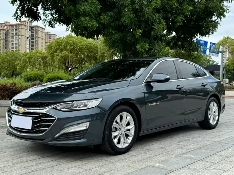 Chevrolet Malibu XL
