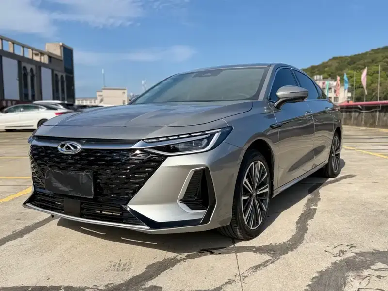 Chery Arrizo 8
