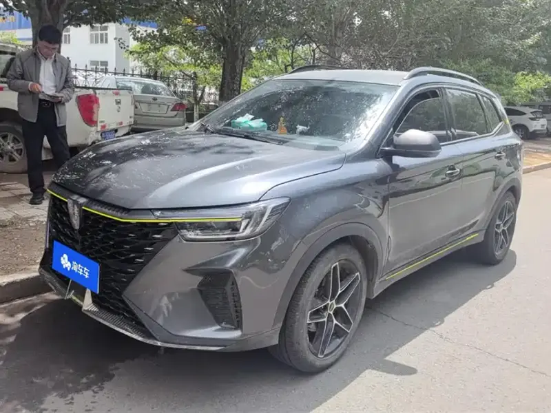 Roewe MG HS (RX5)