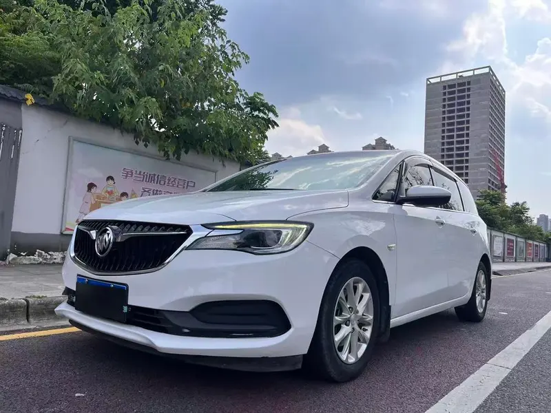 Buick GL6