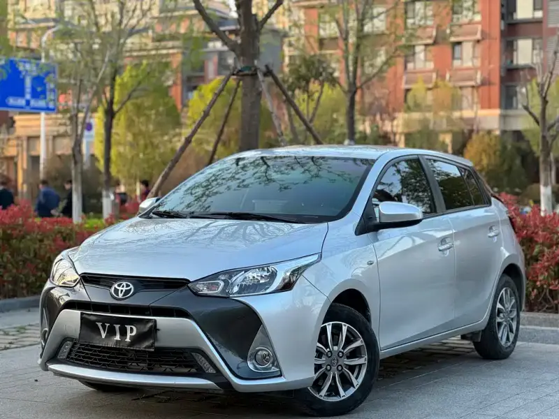 Toyota Yaris L