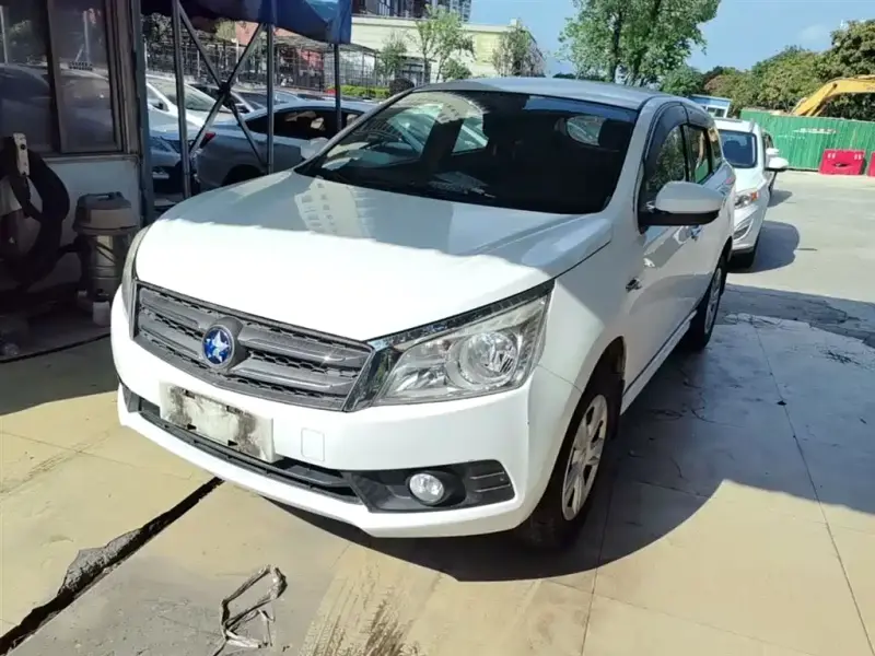 Venucia T70