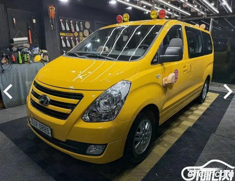 Hyundai H-1