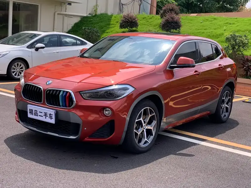 BMW X2