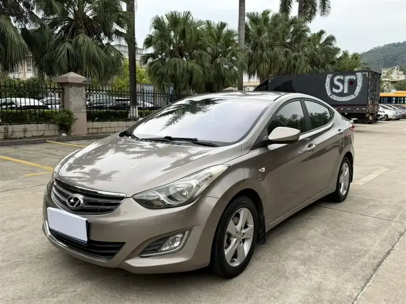 Hyundai Elantra Langdong