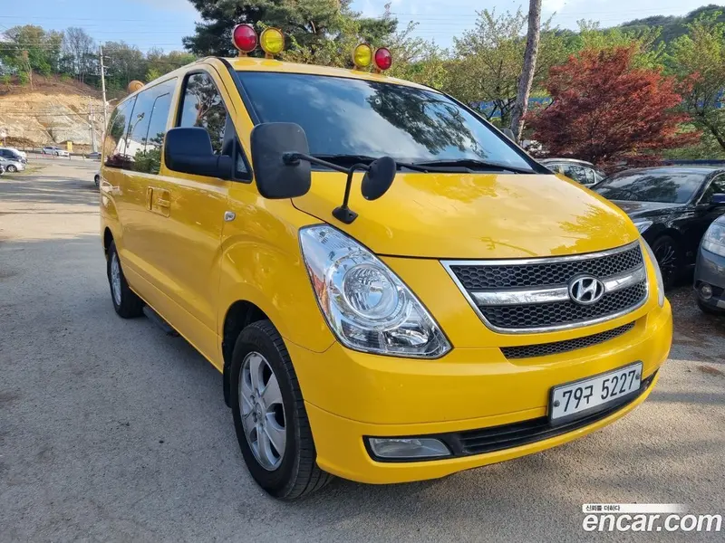 Hyundai H-1 (Starex)