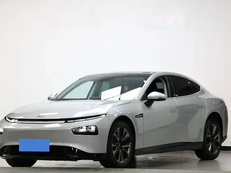 XPeng P7