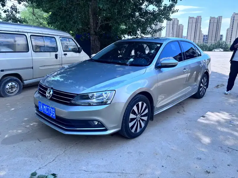 Volkswagen Sagitar