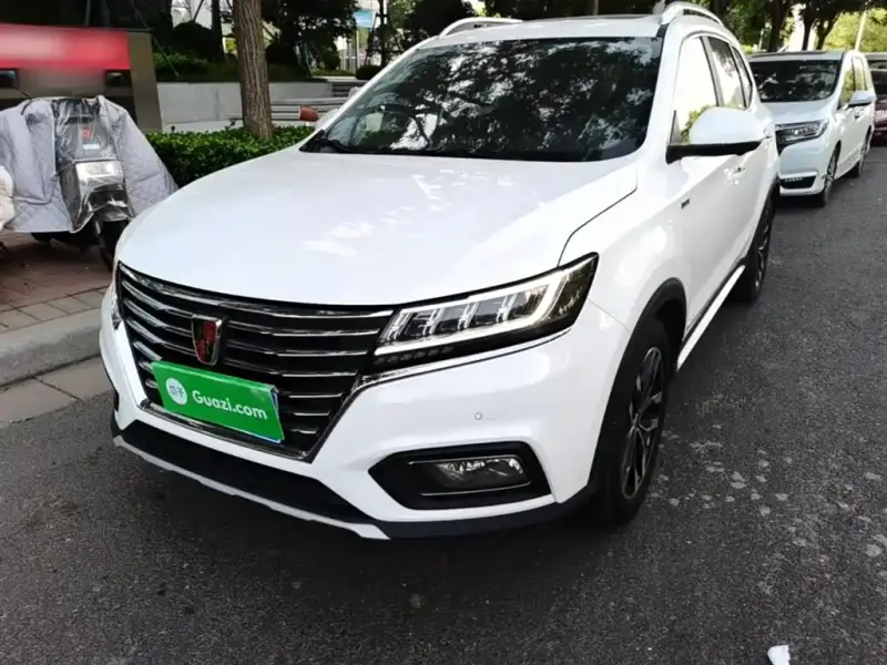 Roewe MG HS (RX5)