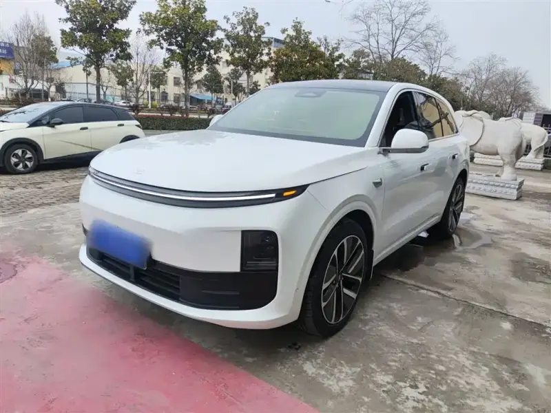 Li Auto L6