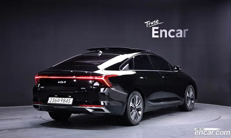 Kia K8