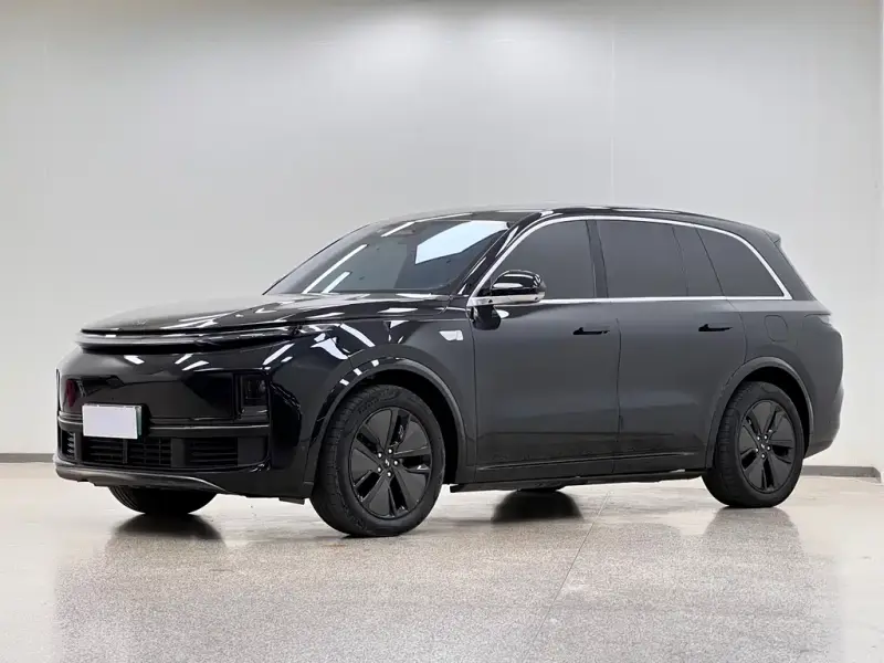Li Auto L8