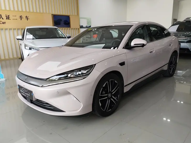 BYD Qin L EV