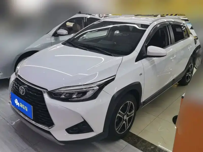 Toyota Yaris L