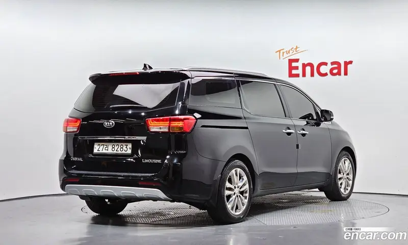 Kia Carnival (Canival)