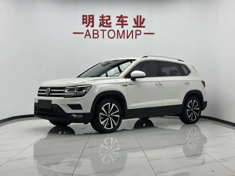 Volkswagen Tharu
