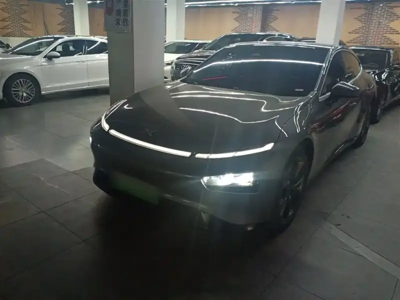 XPeng P7