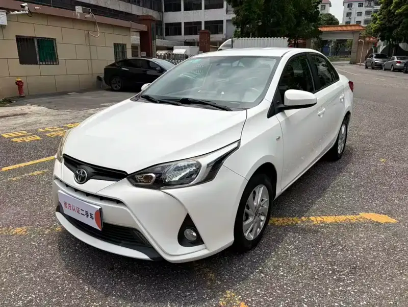 Toyota Yaris L