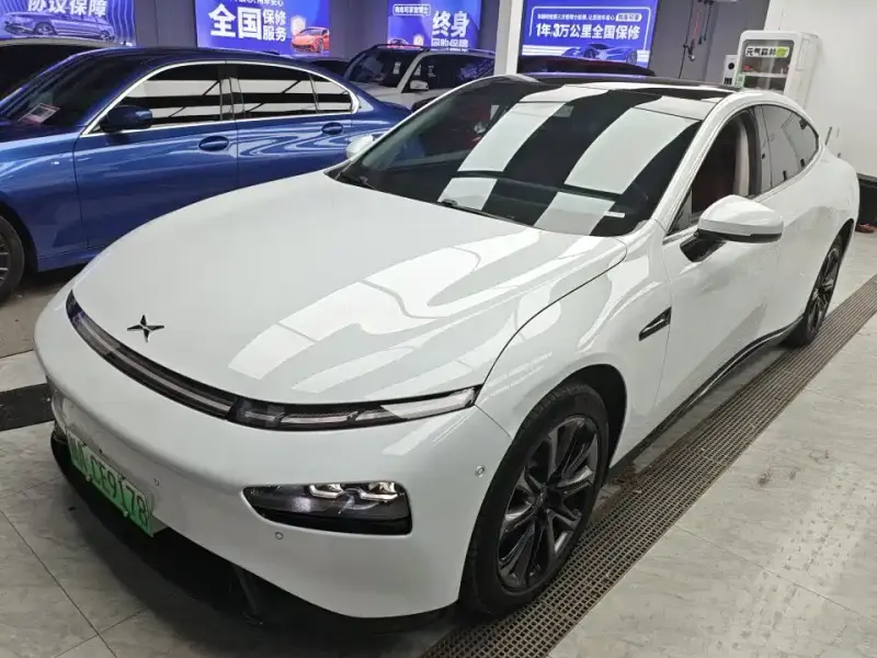 XPeng P7