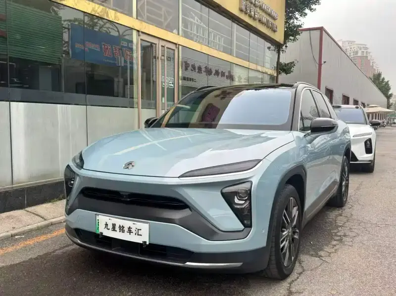 NIO ES6