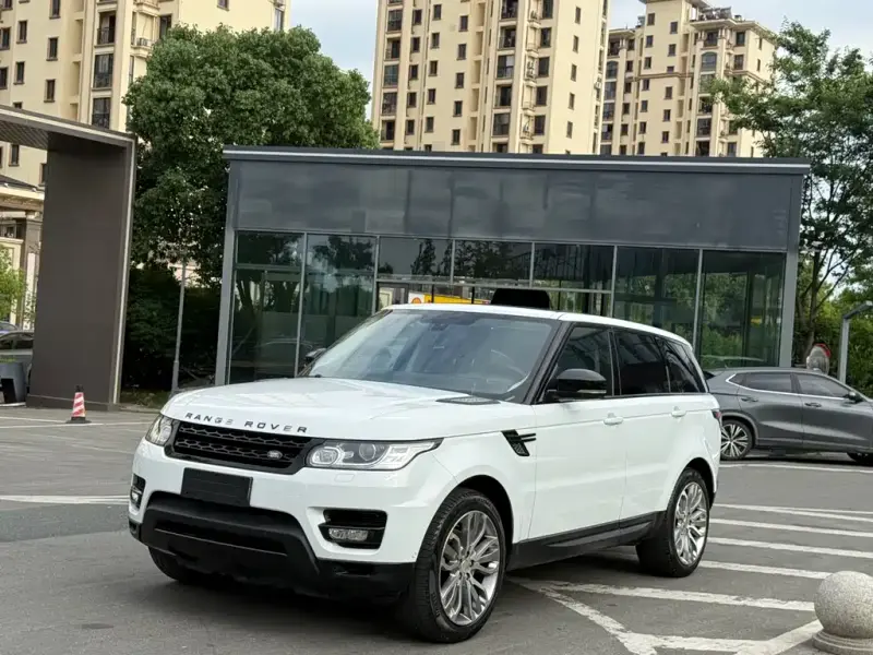 Land Rover Sport
