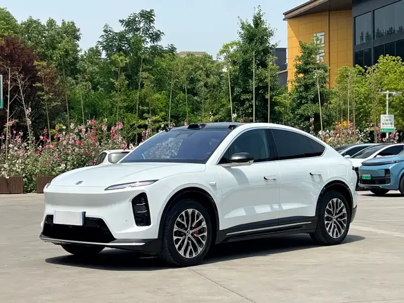 NIO EC6