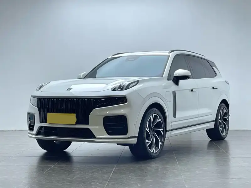 Lynk & Co 09 EM-P