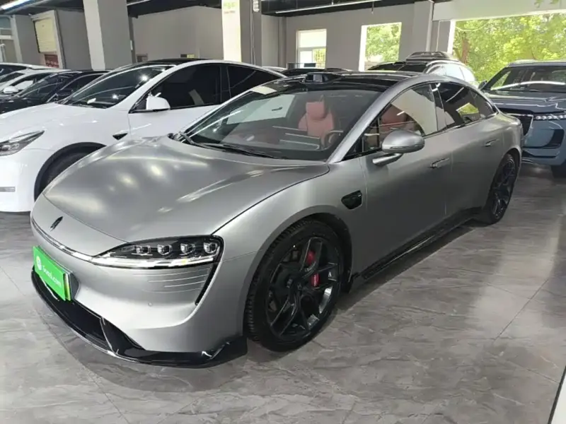 Luxeed Zhijie S7
