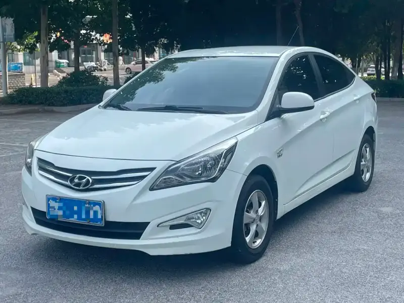 Hyundai Verna