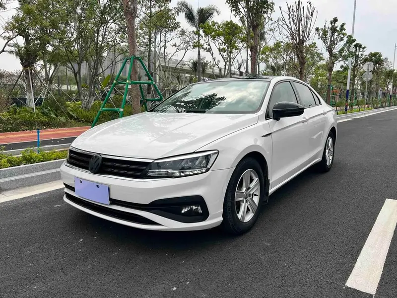 Volkswagen Lamando