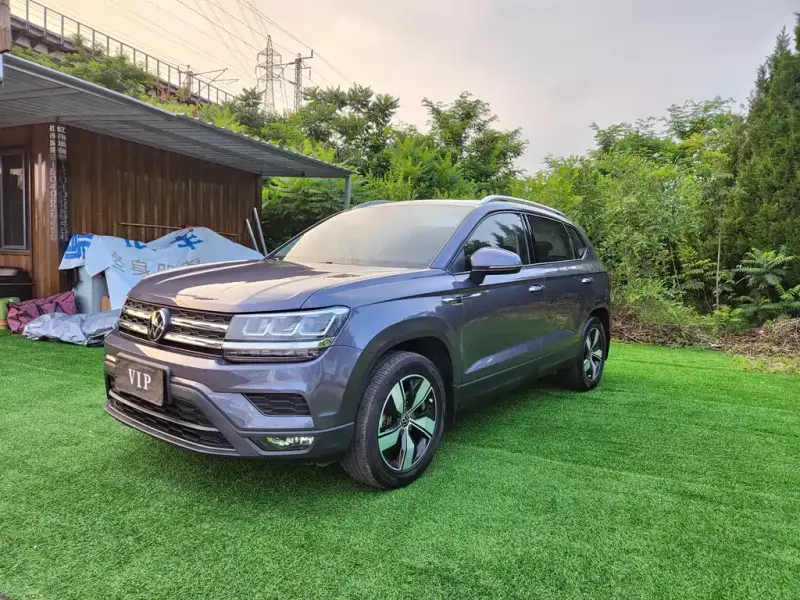 Volkswagen Tharu