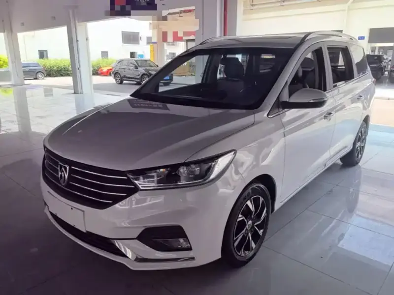 Baojun 360