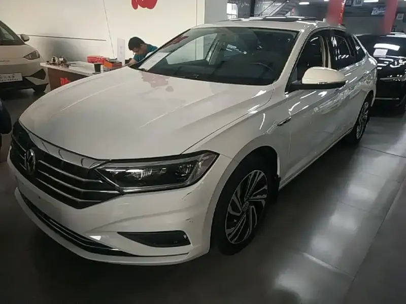 Volkswagen Sagitar