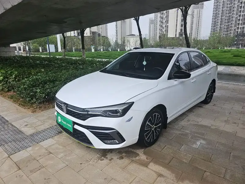 Roewe MG5 (i5)