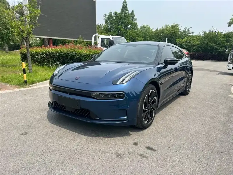 Zeekr 001