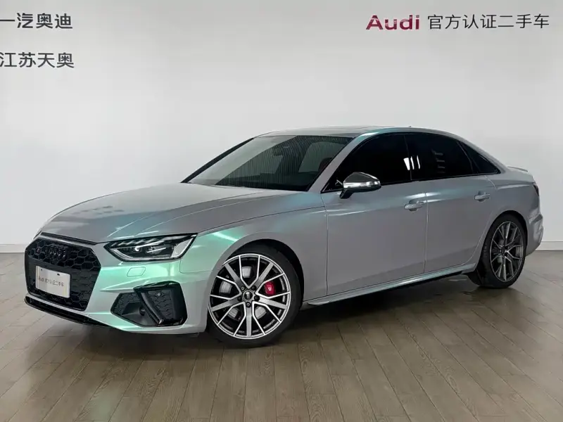 Audi S4