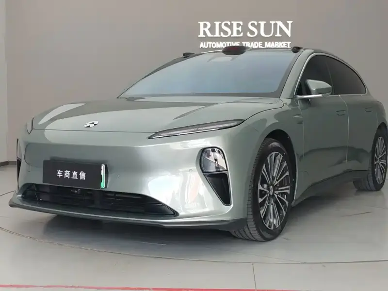 NIO ET5T