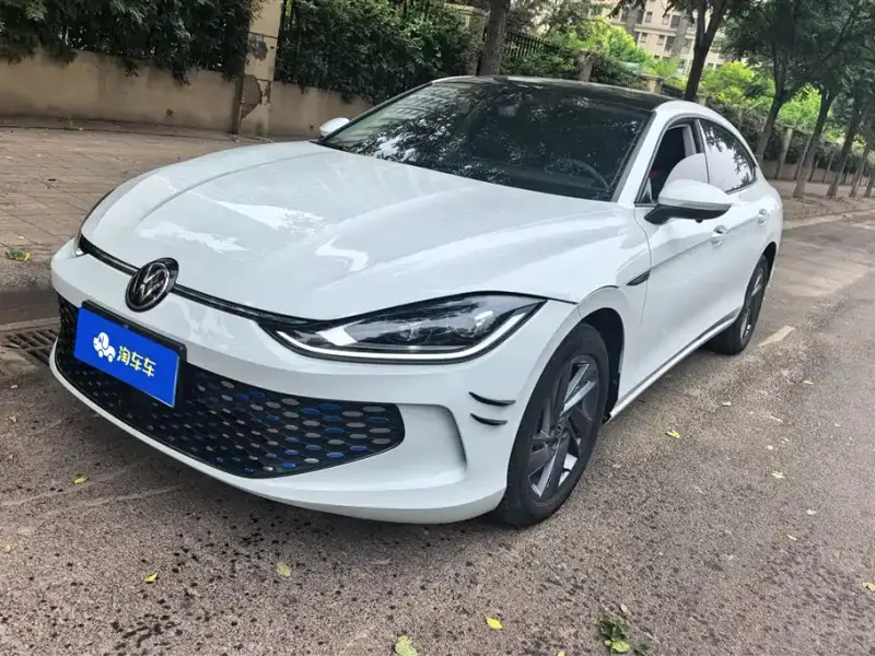 Volkswagen Lamando