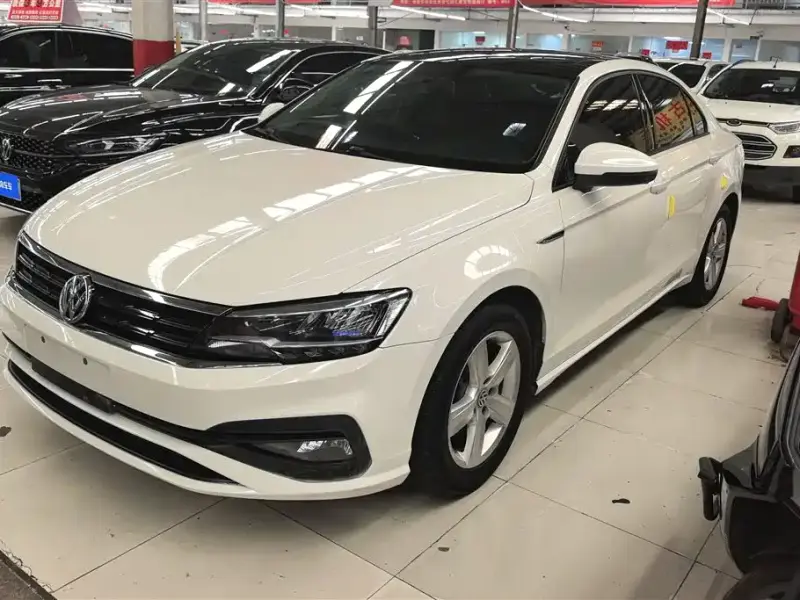 Volkswagen Lamando