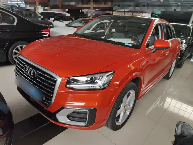Audi Q2L